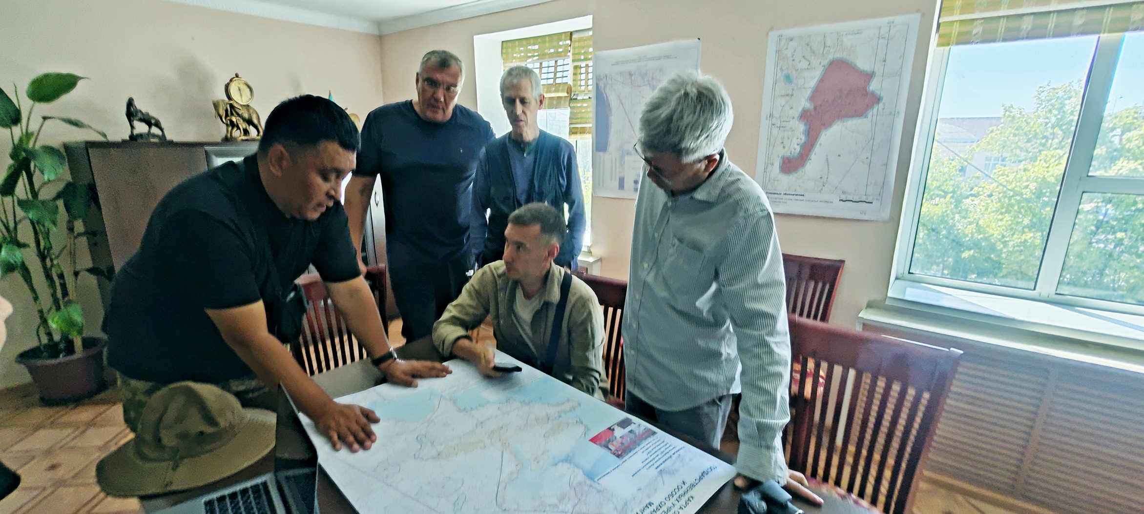 Meeting with the Ustyurt State Nature Reserve on the World Heritage nomination, Zhanaozen Town, 16 August 2025